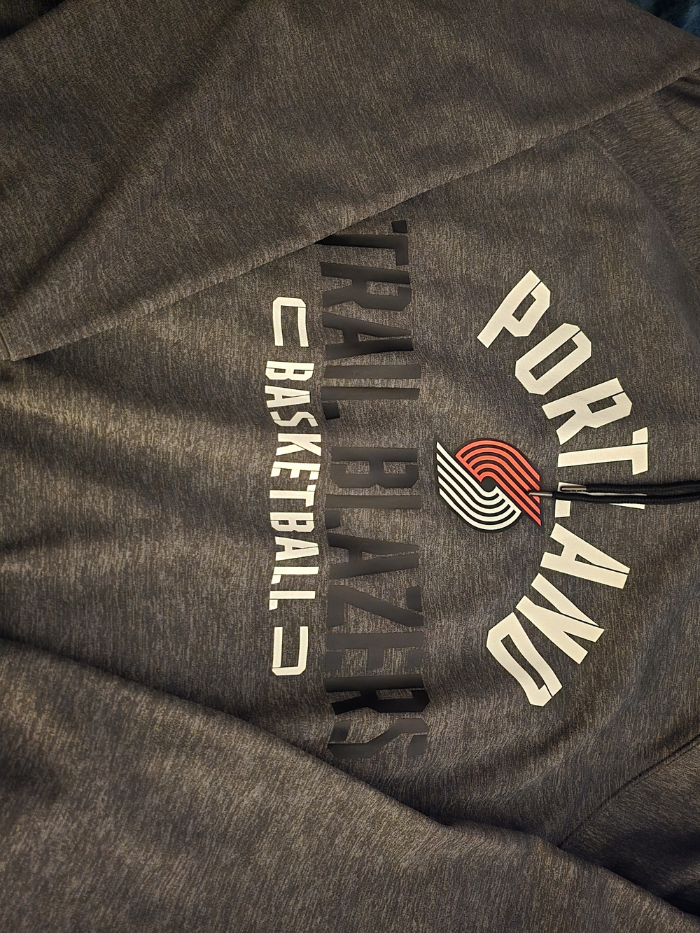 Men’s Gray Pullover Hoodie